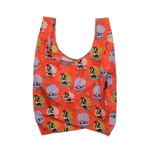 NWOT “Half Shel Skunk” Standard Bag